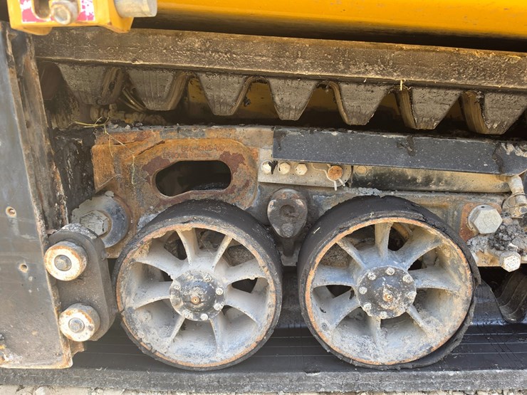 caterpillar-ap-1055f-image-52