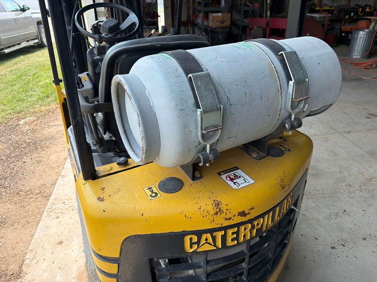 caterpillar-30-image-7
