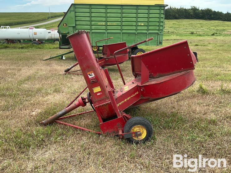 new-holland-30-image-8