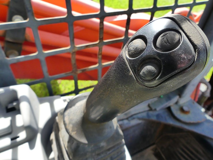 kubota-svl75-2-image-14