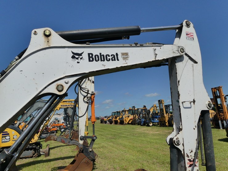 2015-bobcat-e35i-image-8
