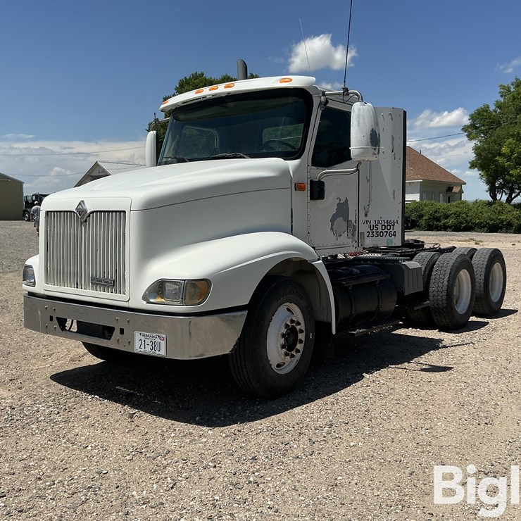 2001 INTERNATIONAL 9100