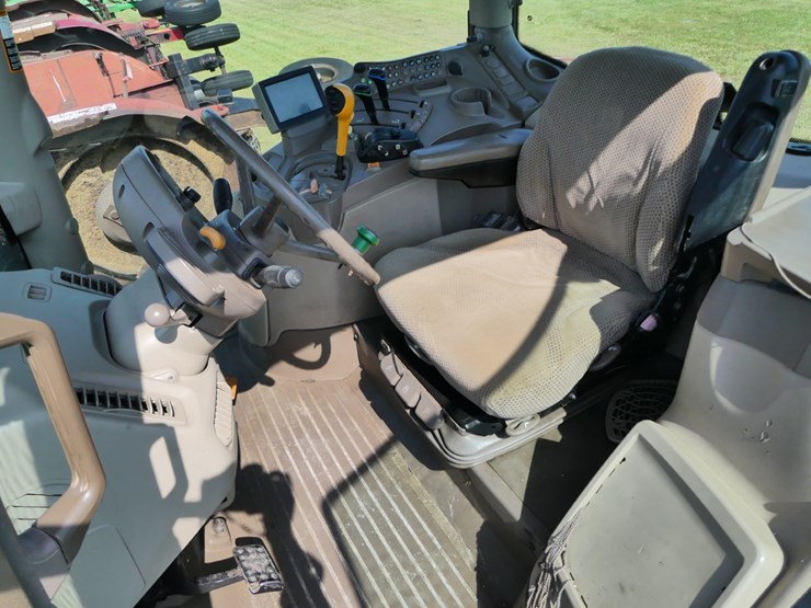 2013-john-deere-6170r-image-11