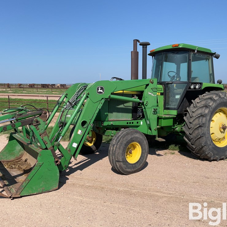 1989 JOHN DEERE 4455