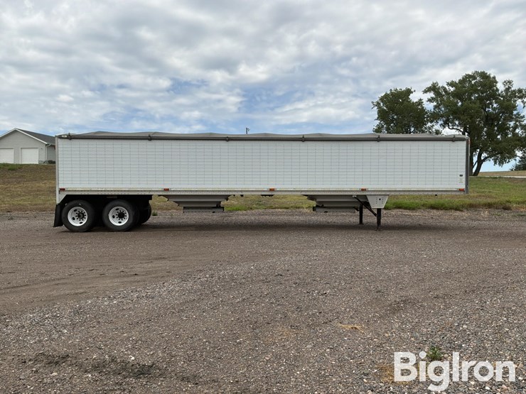 2004-wilson-grain-trailer-image-4
