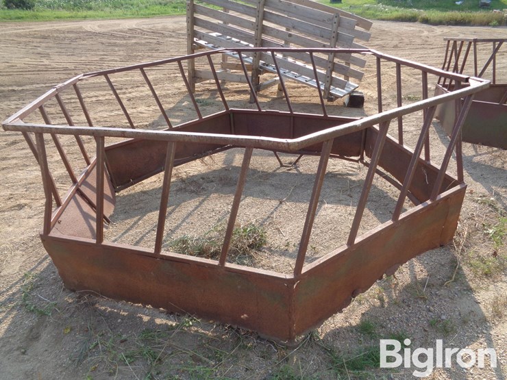 round-bale-feeder-image-8