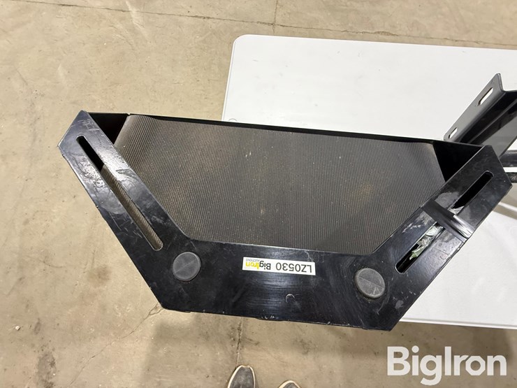 john-deere-7-image-10