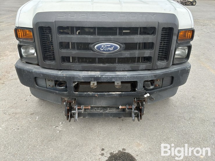 2008-ford-f250-xl-image-11