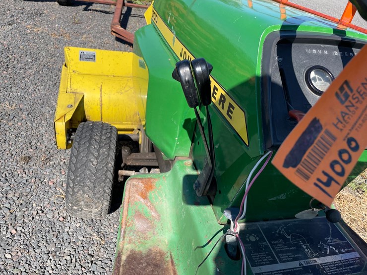 john-deere-300-image-29