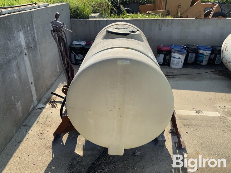 3-pt-200-gal-sprayer-image-19