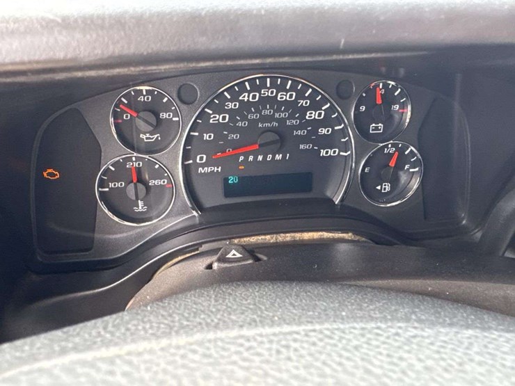 2010-chevrolet-express-g4500-image-13