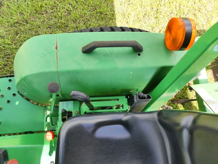 john-deere-790-image-11