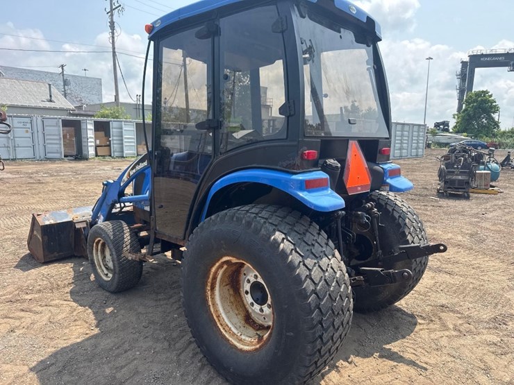 new-holland-tc45da-image-6