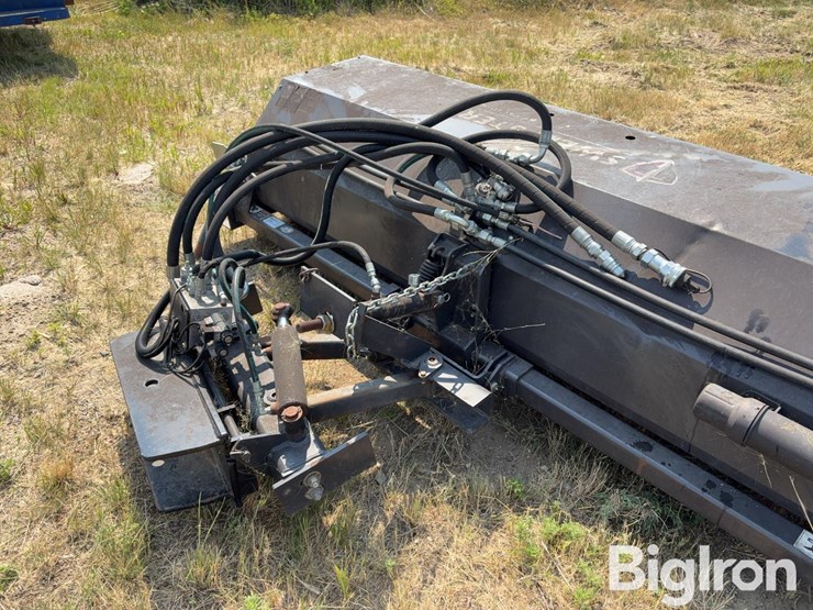 2016-paladin-8’-sweepster-image-16