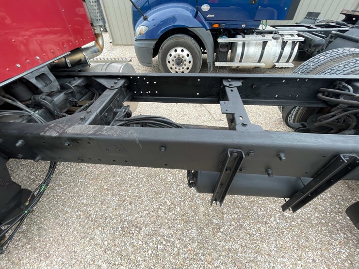 2006-kenworth-t800-image-21
