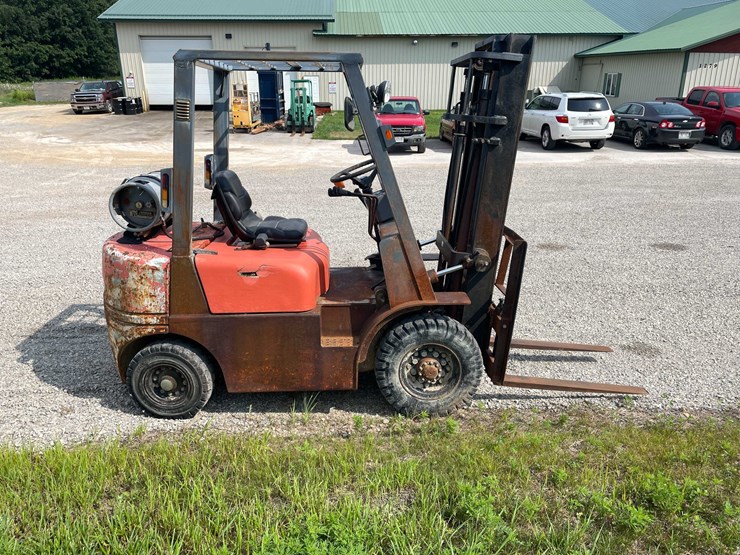 #250-•-tailift-lp-forklift-(shawano,-wi)-image-4