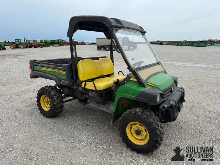 john-deere-825-image-3