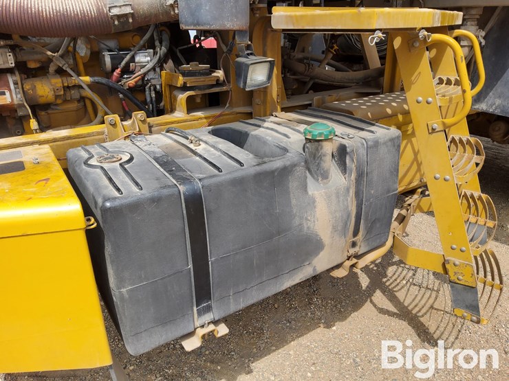 john-deere-6081-image-12