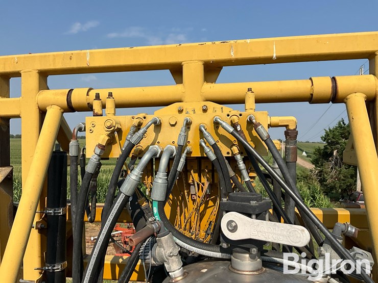 ag-chem-rogator-854-image-17