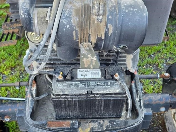 case-ih-jx100u-image-33