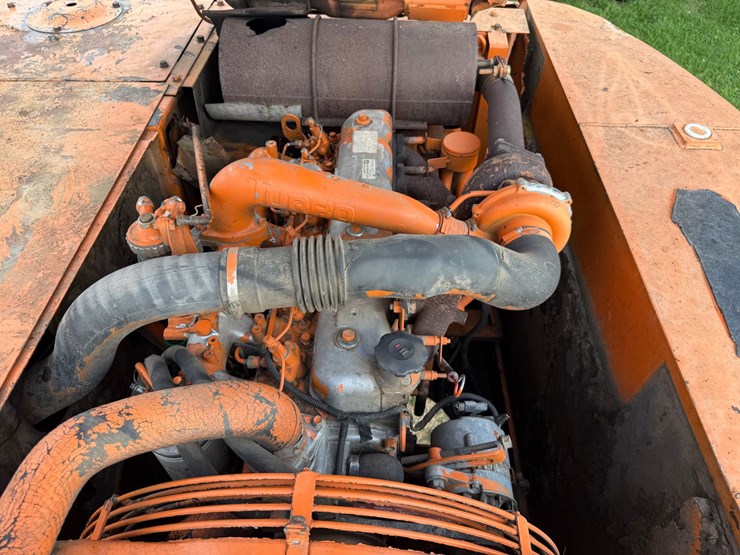 2000-hitachi-ex200-lc-image-49