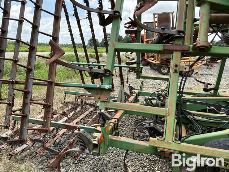 john-deere-726-image-13
