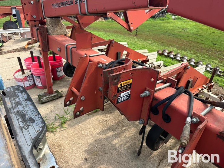 case-ih-1830-image-15