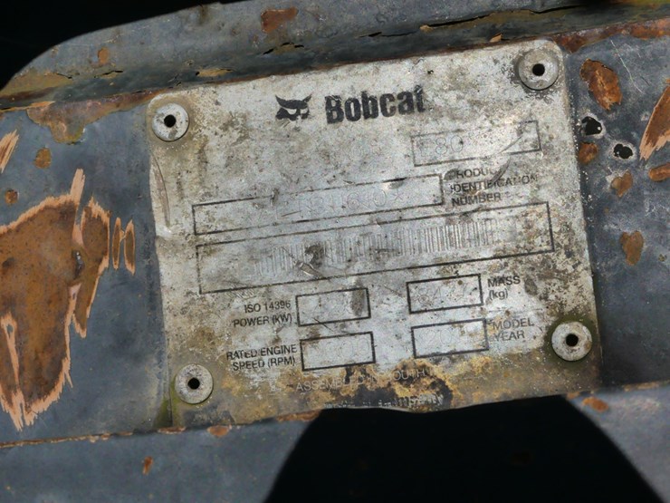 2011-bobcat-e80-image-18