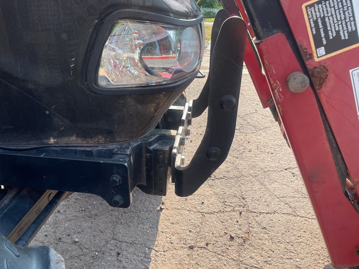 2019-case-ih-farmall-75a-image-41