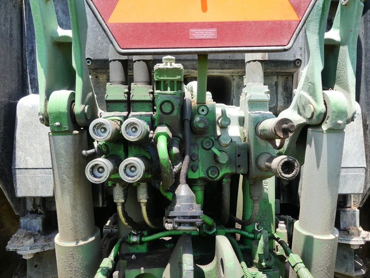 john-deere-6110m-image-7