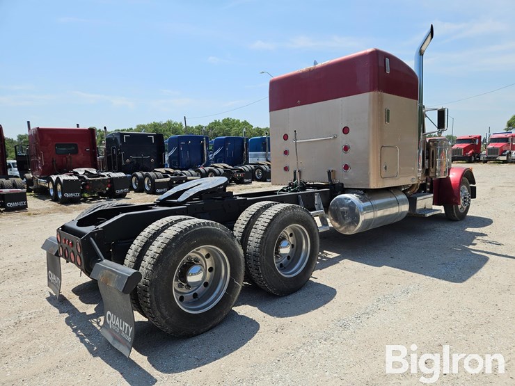 1995-peterbilt-379-image-5