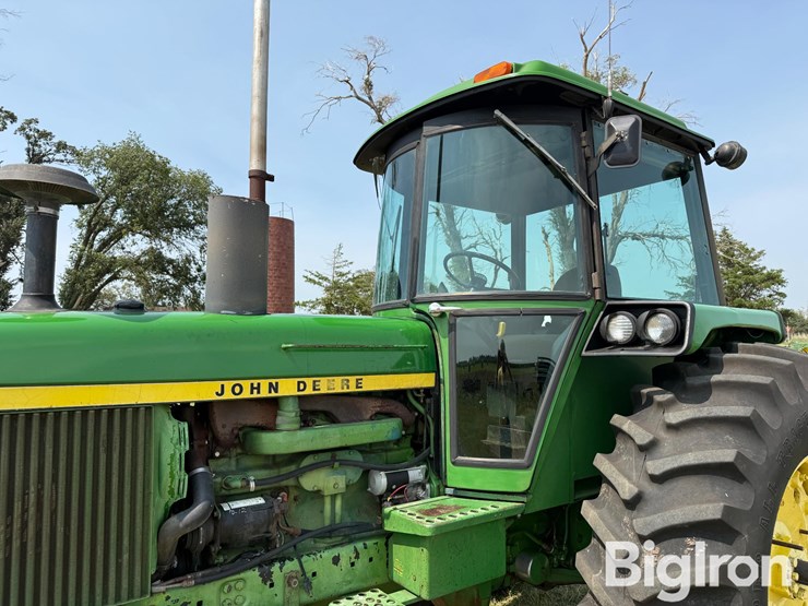 1977-john-deere-4230-image-9