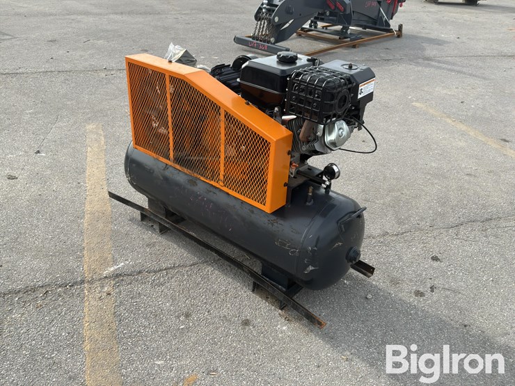 2025-massey-ferguson-730-image-3