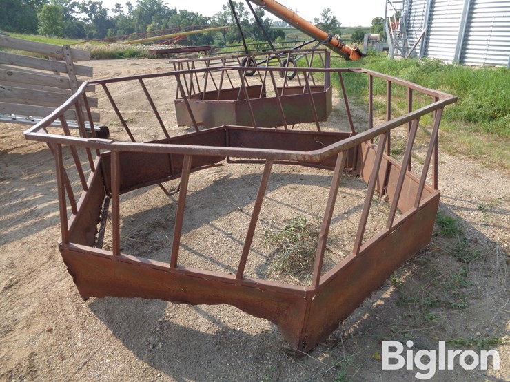 round-bale-feeder-image-10