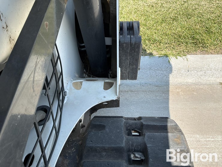 2018-bobcat-t595-image-15