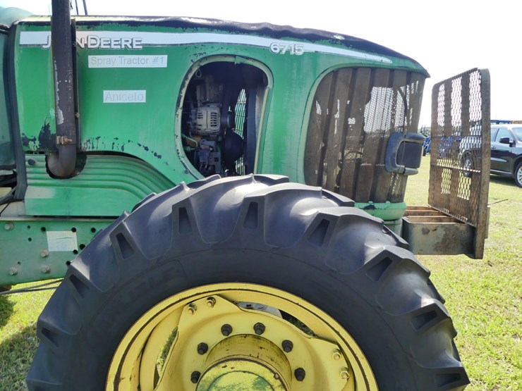 john-deere-6715-image-11