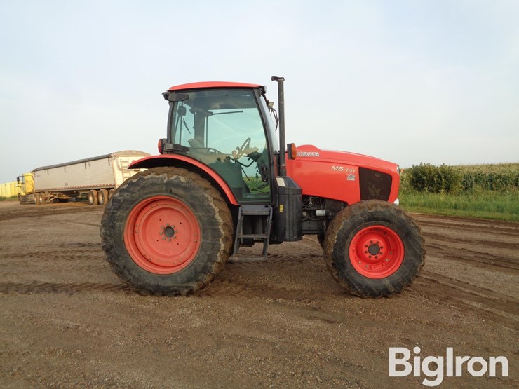 2017-kubota-m6-141-image-4