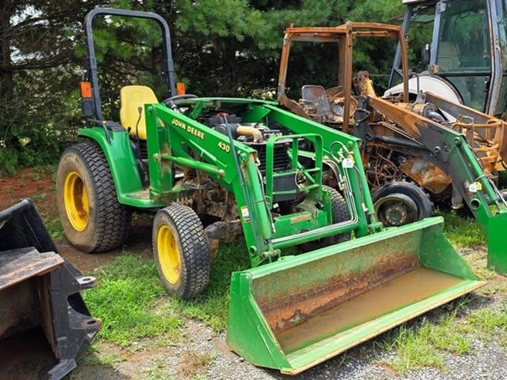 john-deere-4310-image-2