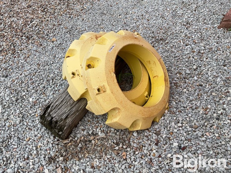 john-deere-front-axle-tractor-weights-image-3