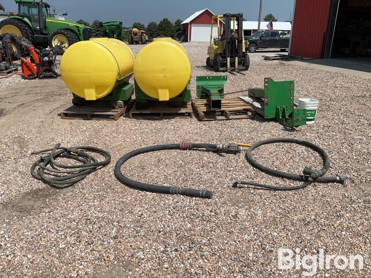agri-products-fertilizer-saddle-tanks-image-2