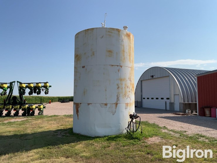 butler-12,000-gal-fuel-tank-image-3