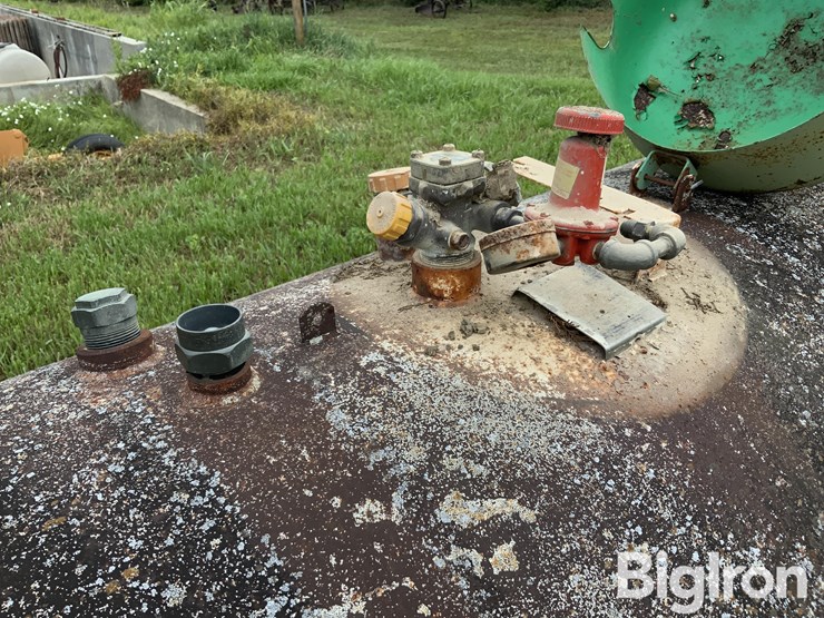 500-gal-propane-tank-image-10