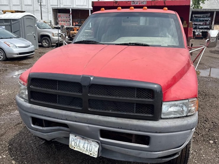 1996-dodge-3500-image-4