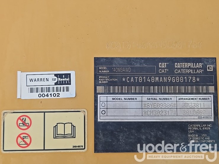 2016-caterpillar-140m3-awd-image-78