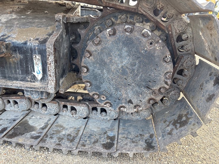 2022-deere-160g-lc-image-10