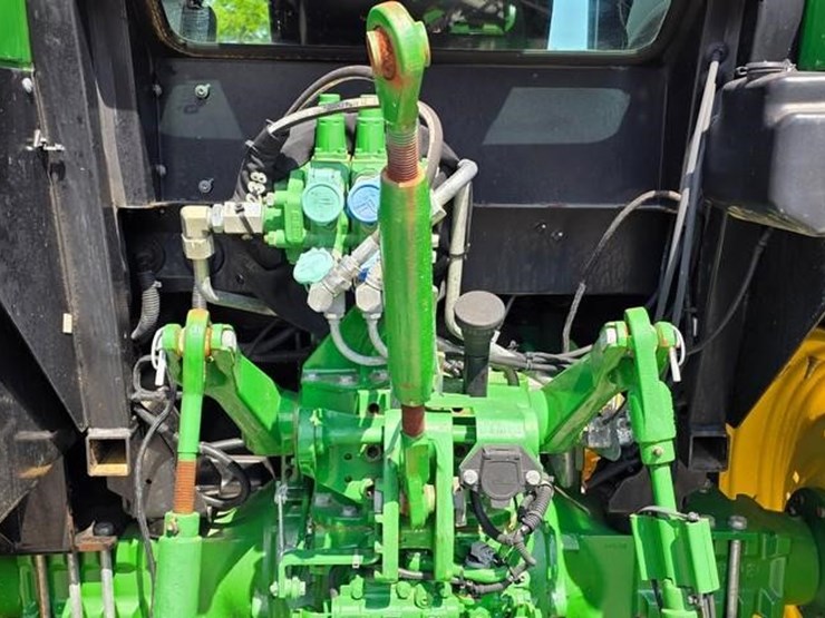 john-deere-5100e-image-24