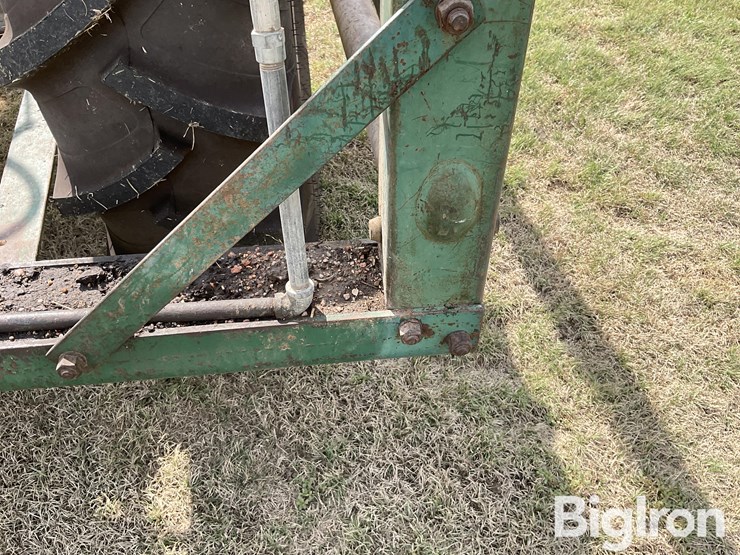 john-deere-70-image-19