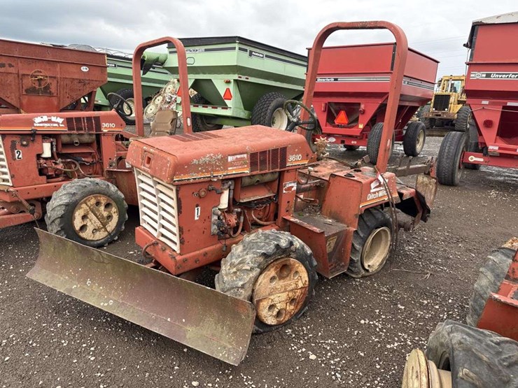 ditch-witch-3610-image-1