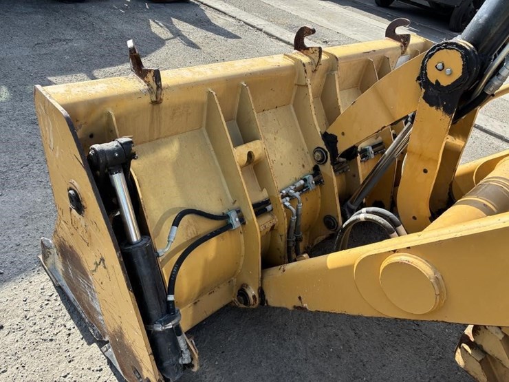 2008-caterpillar-430e-image-8