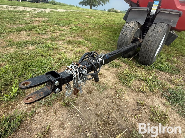 2014-case-ih-3162-image-11